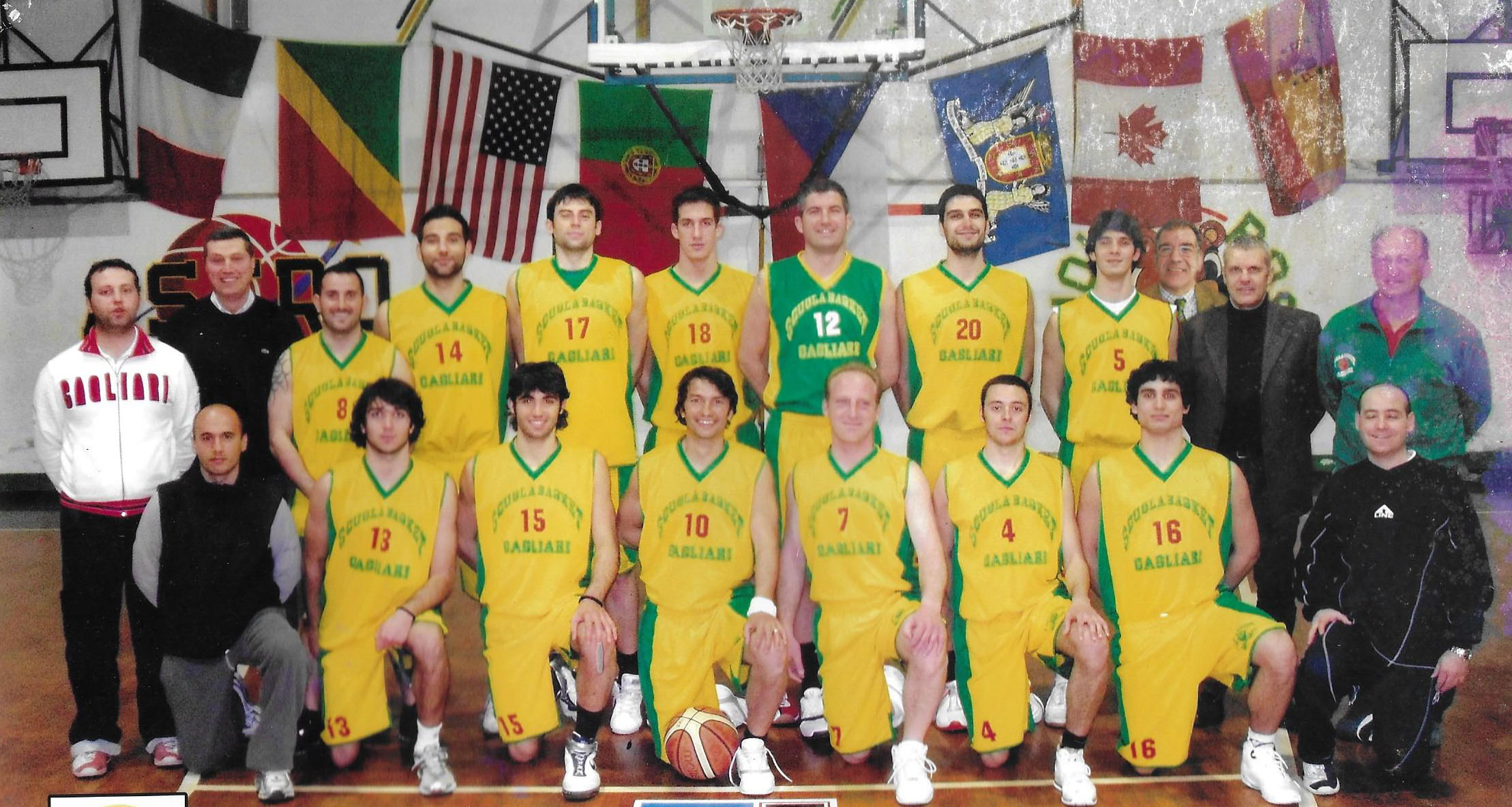 Ermanno Iaci durante un allenamento della Scuola Basket Cagliari di via Talete