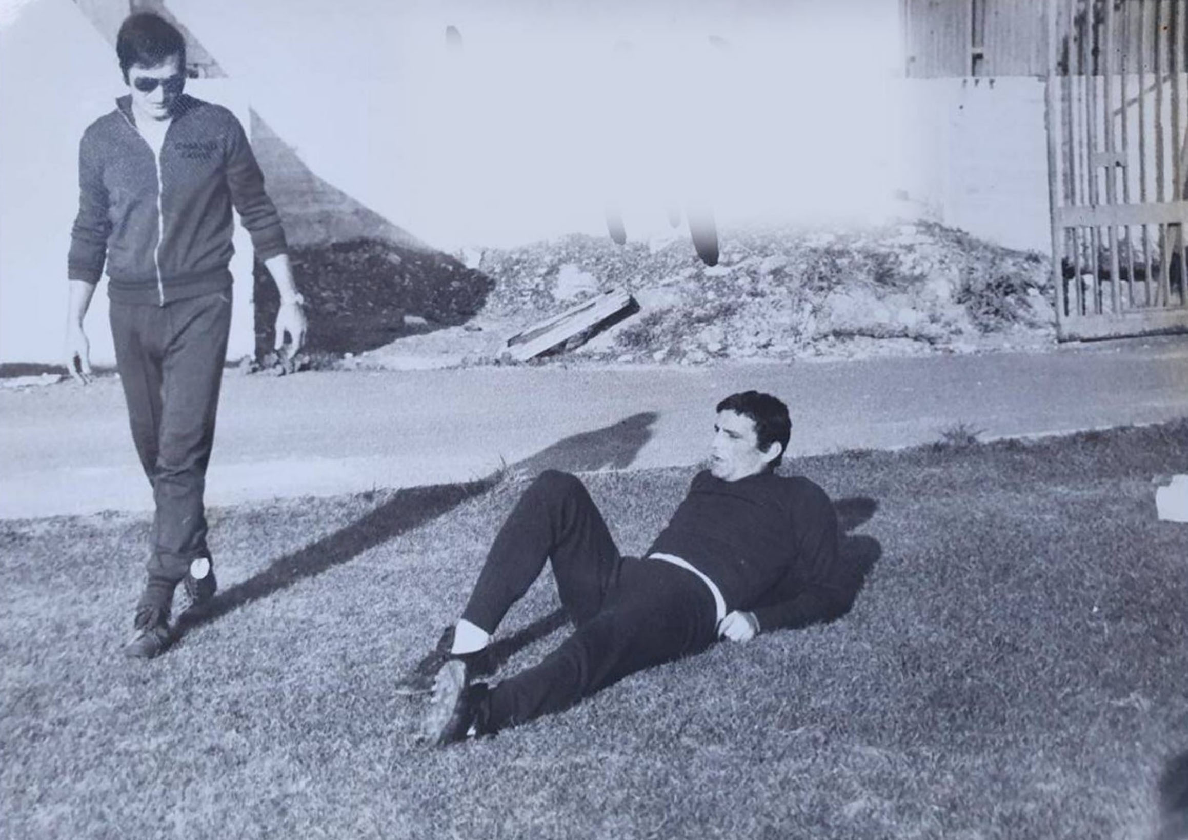Enzo Molinas durante una seduta di preparazione con Gigi Riva